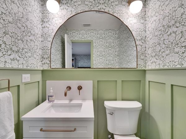 bathroom remodel in Tampa, FL
